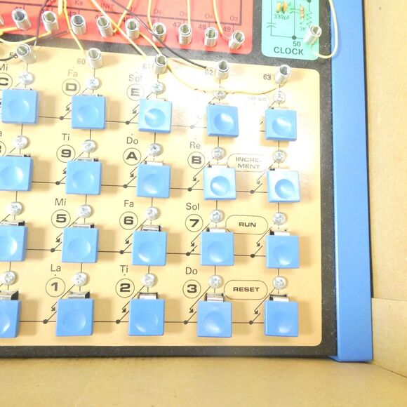 Radio Shack Science Fair Microcomputer Trainer Toy 28-260 Vintage - Picture 13 of 13